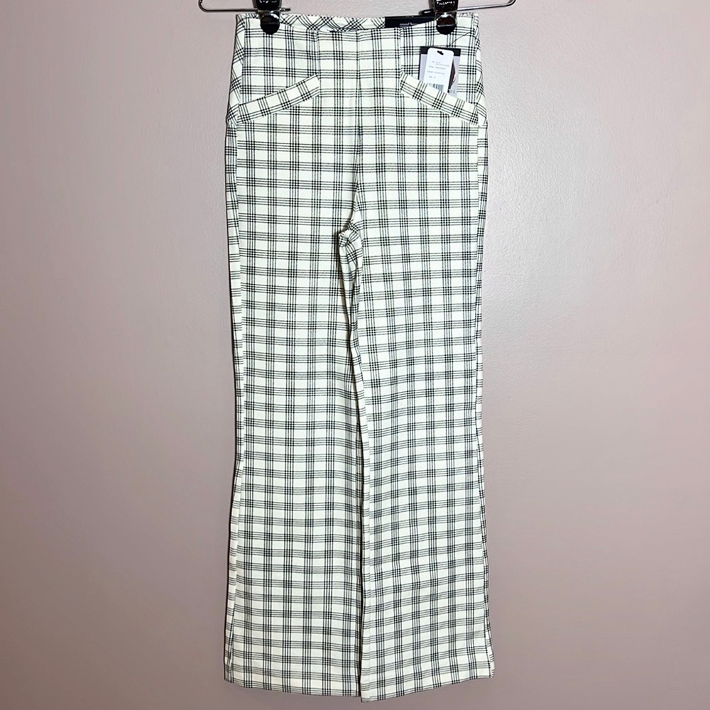 Liverpool Stella Kick Flare Pants - Picture 2 of 8
